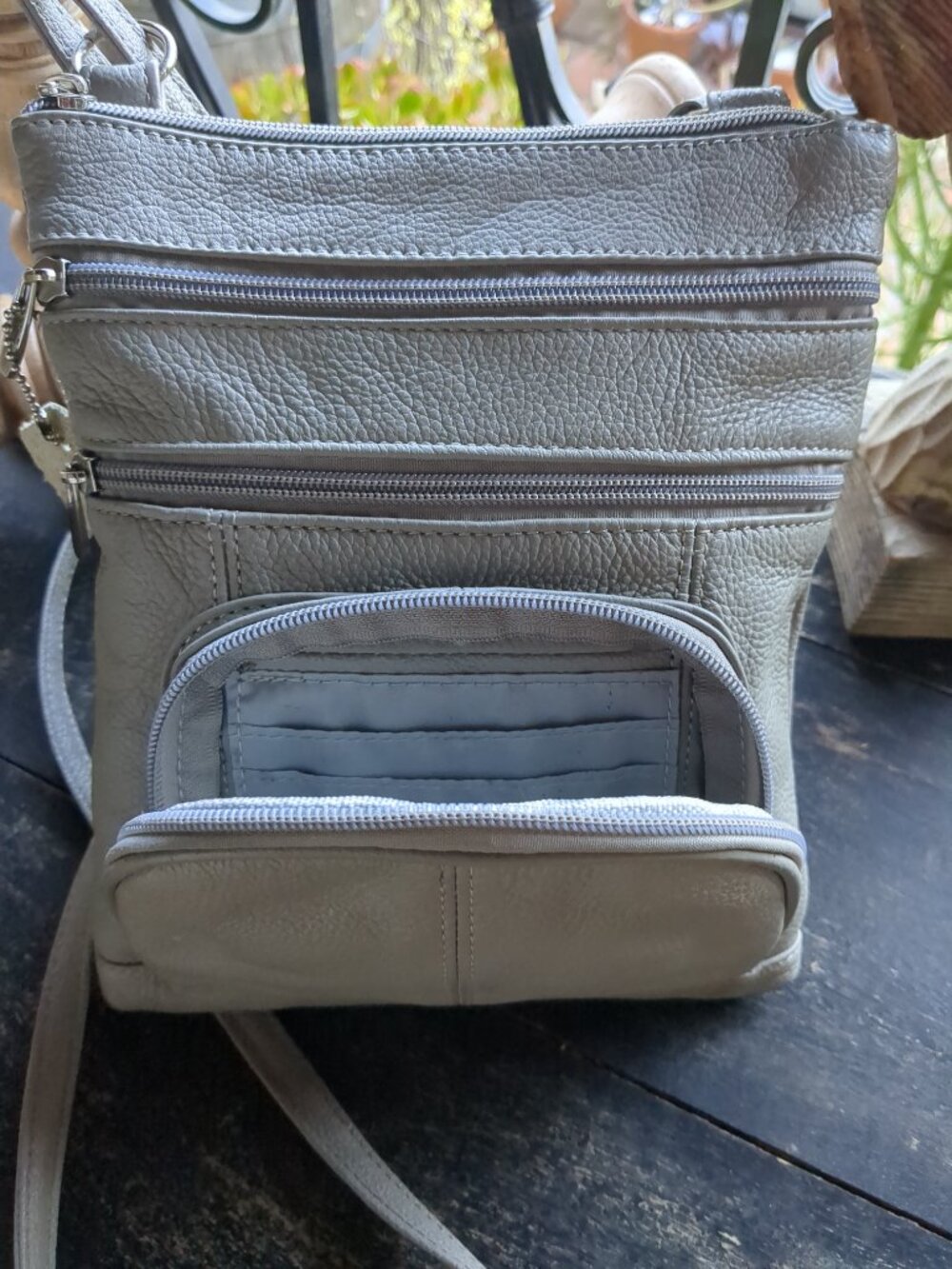 Genuine Leather Light Grey Crosby Purse - Picture 3 of 7